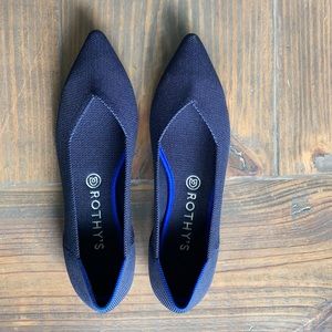 Rothy’s Pointed Toe Flat Navy Blue Size 10